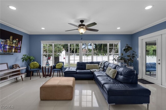 Building Photo - 1815 SW 85th Ct