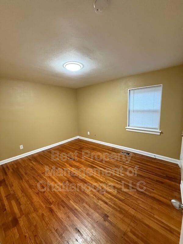 Building Photo - 3009 St Paul St