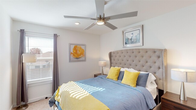 Building Photo - 2942 ELLE DR