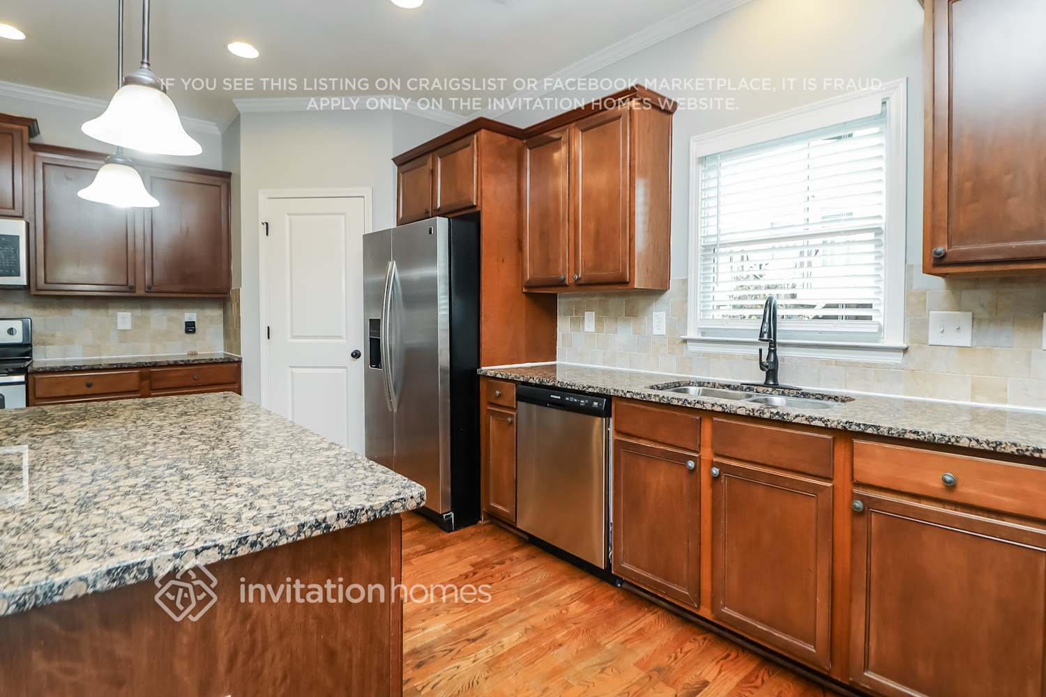 Building Photo - 2627 Creek Rock Cir
