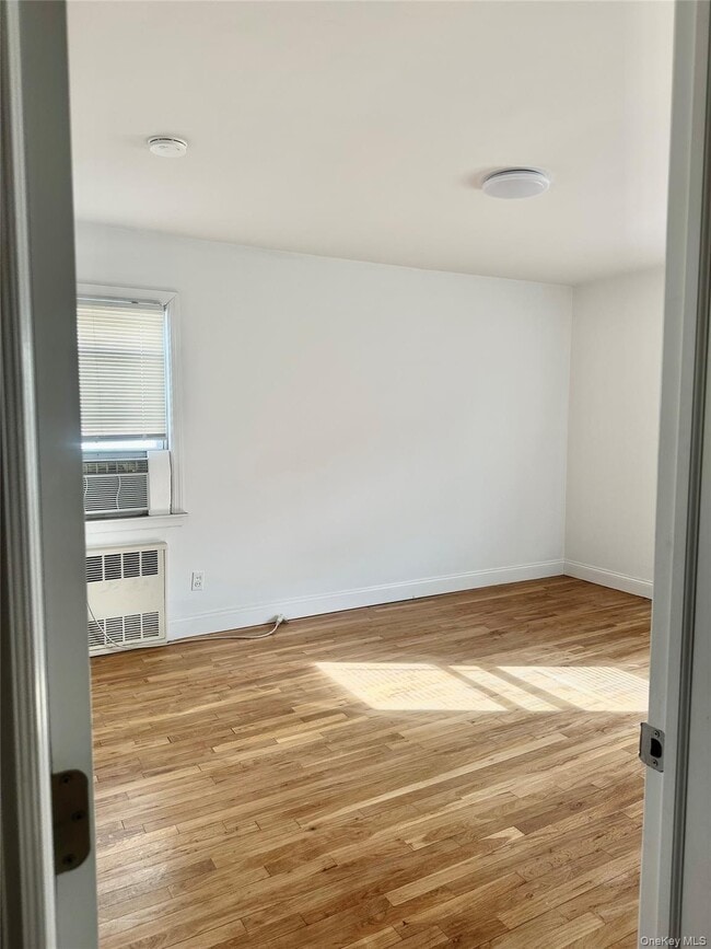 Building Photo - 110 Evergreen Ave