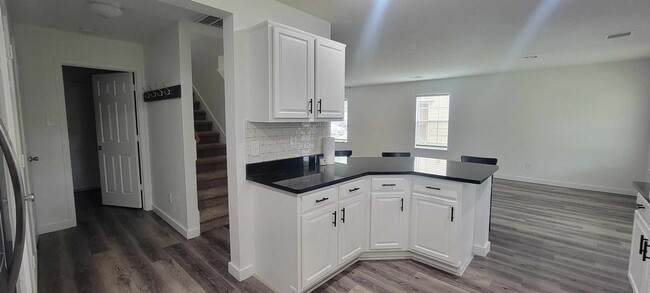 Building Photo - 7718 Muley Ln