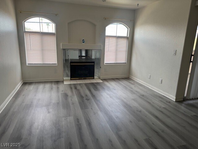 Building Photo - 4555 E Sahara Ave