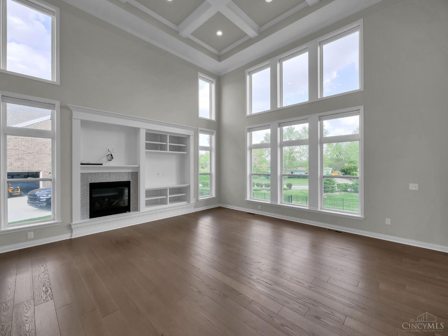Building Photo - 5874 Spinney Ct