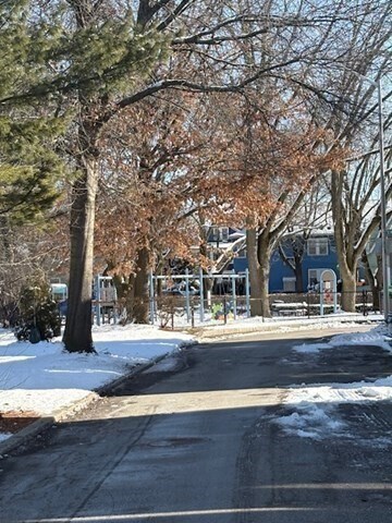 Building Photo - 8 Seagrave Rd