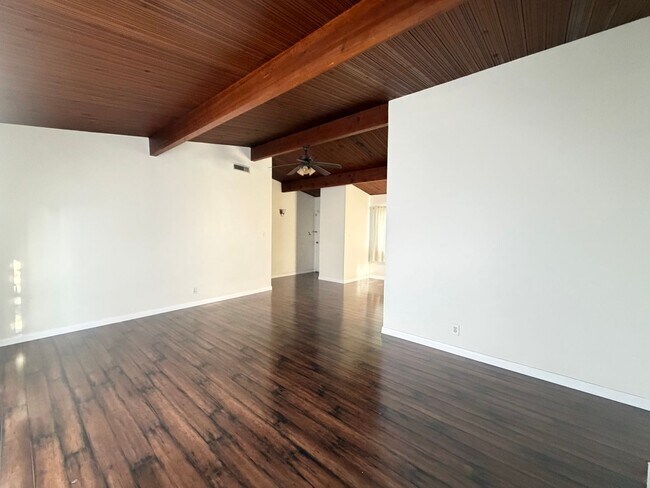 Building Photo - Beautiful & Spacious 3Bedroom / 1.5Bath in West Covina