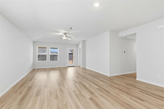 Building Photo - 3003 Ottaviano Way