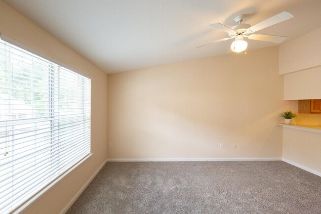 Building Photo - 4434 Gearhart Rd