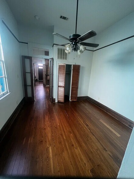 Building Photo - 2025 Marais St