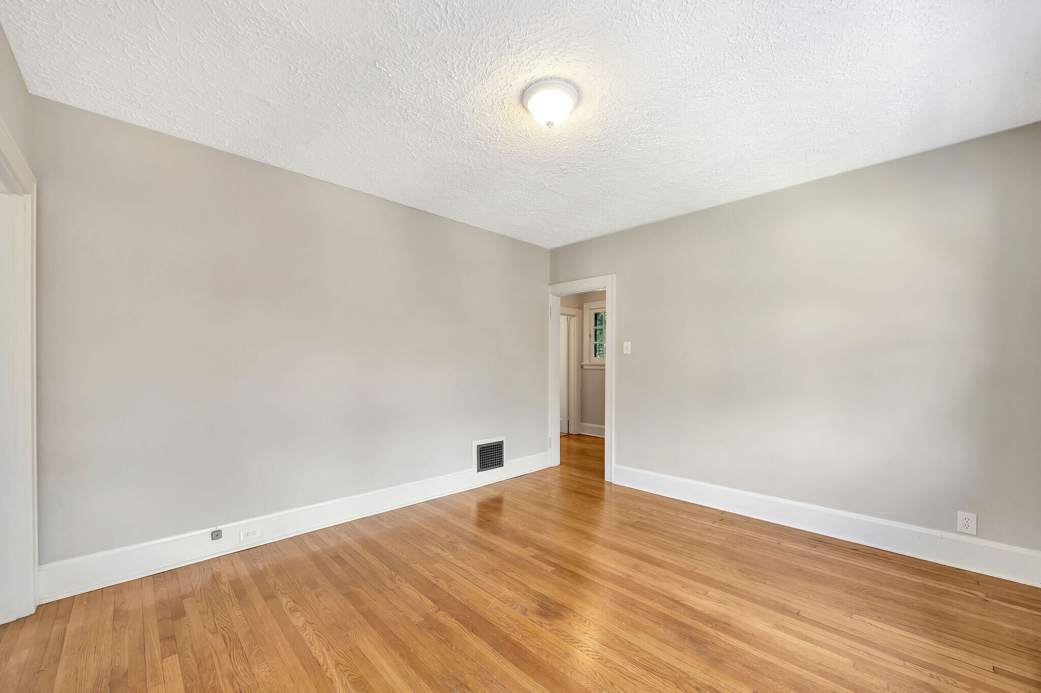 Building Photo - 6601 Iris Ave