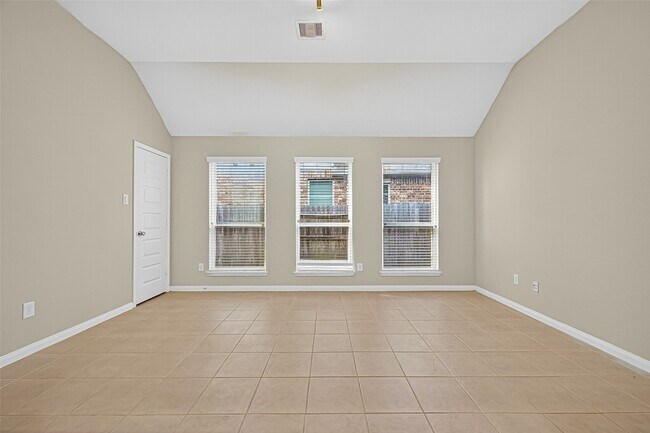 Building Photo - 17506 Waeback Dr