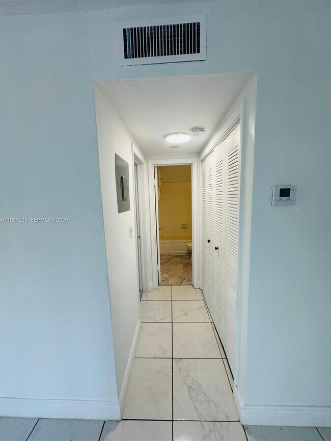 Building Photo - 201 NW 47th Ave