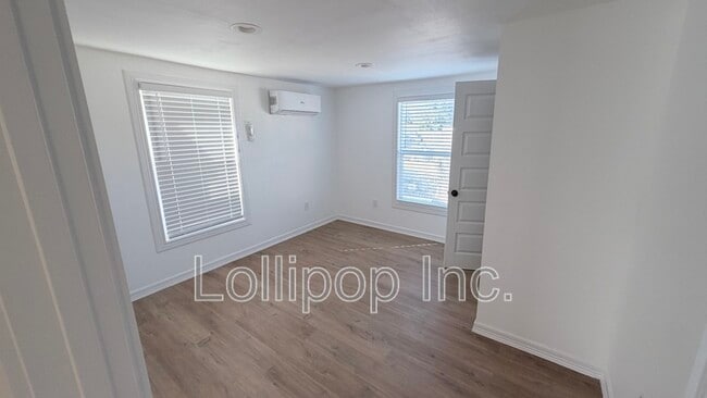 Building Photo - 2617 Sam Wilson St