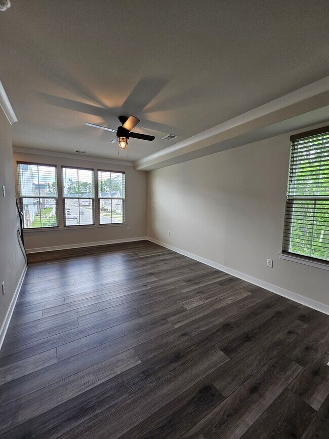 Building Photo - 3 bedroom 3.5 Bath - Long Term Rental in Myrtle Beach, SC