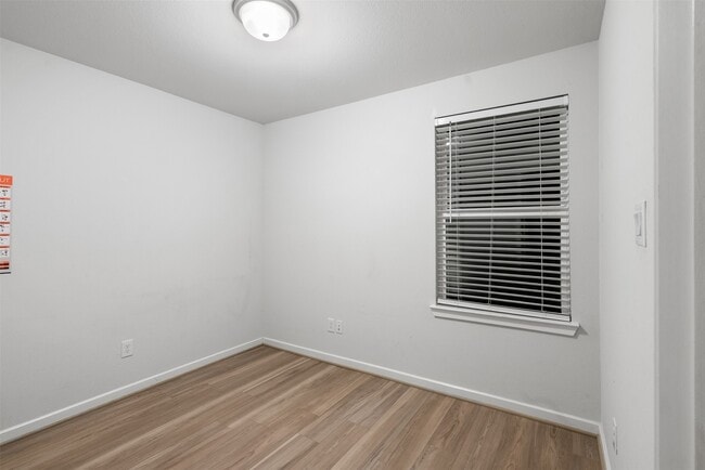 Building Photo - 18726 Albany Bay Ln