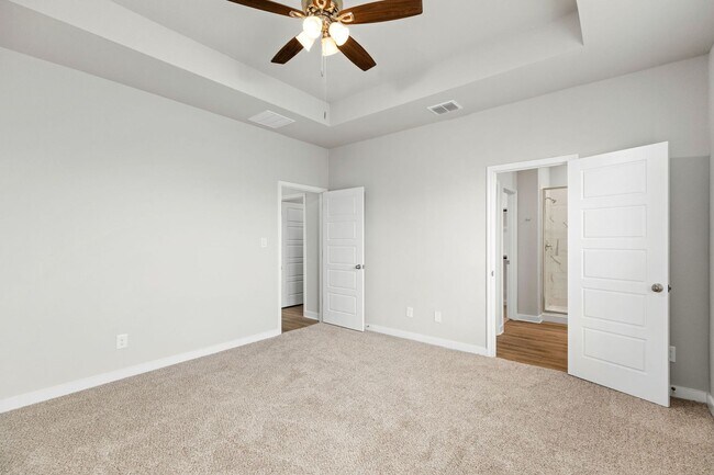 Building Photo - 158 Schrader Dr