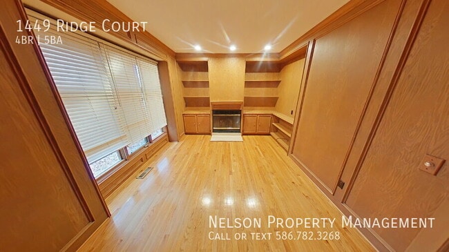 Building Photo - 1449 Ridge Ct