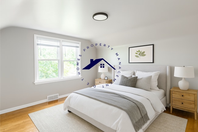 Building Photo - 15279 Fordham St