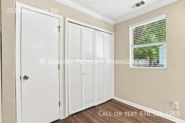 Building Photo - 2519 Godfrey Dr NW