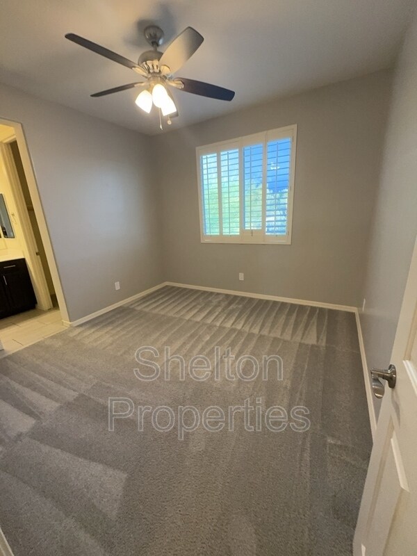 Building Photo - 20654 W Alsap Rd