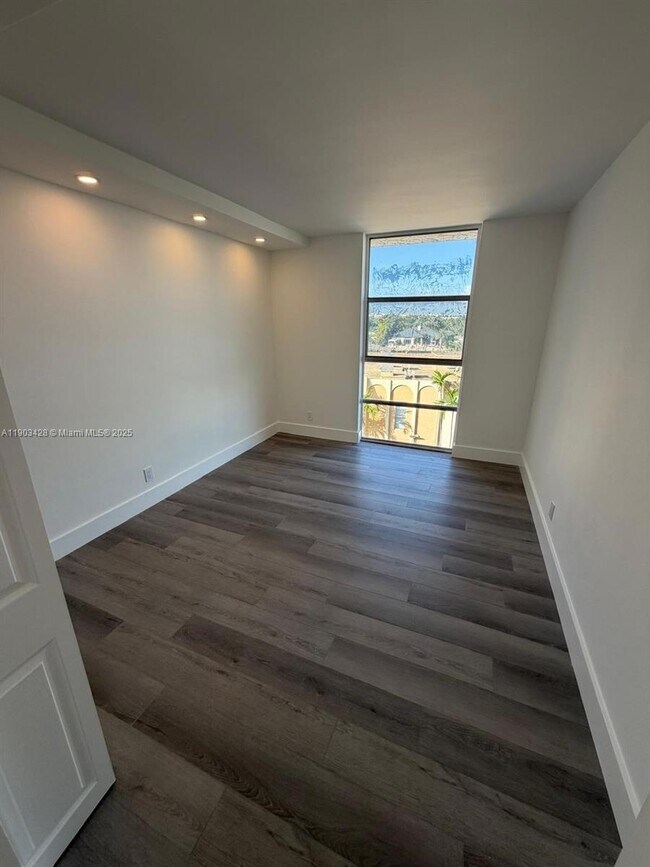 Building Photo - 801 Three Islands Boulevard