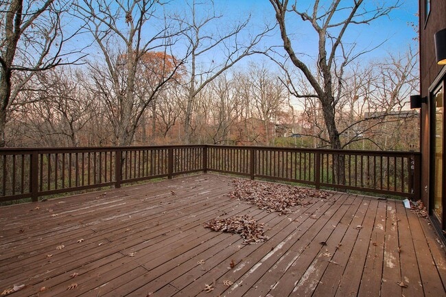 Building Photo - 2804 Melody Ln