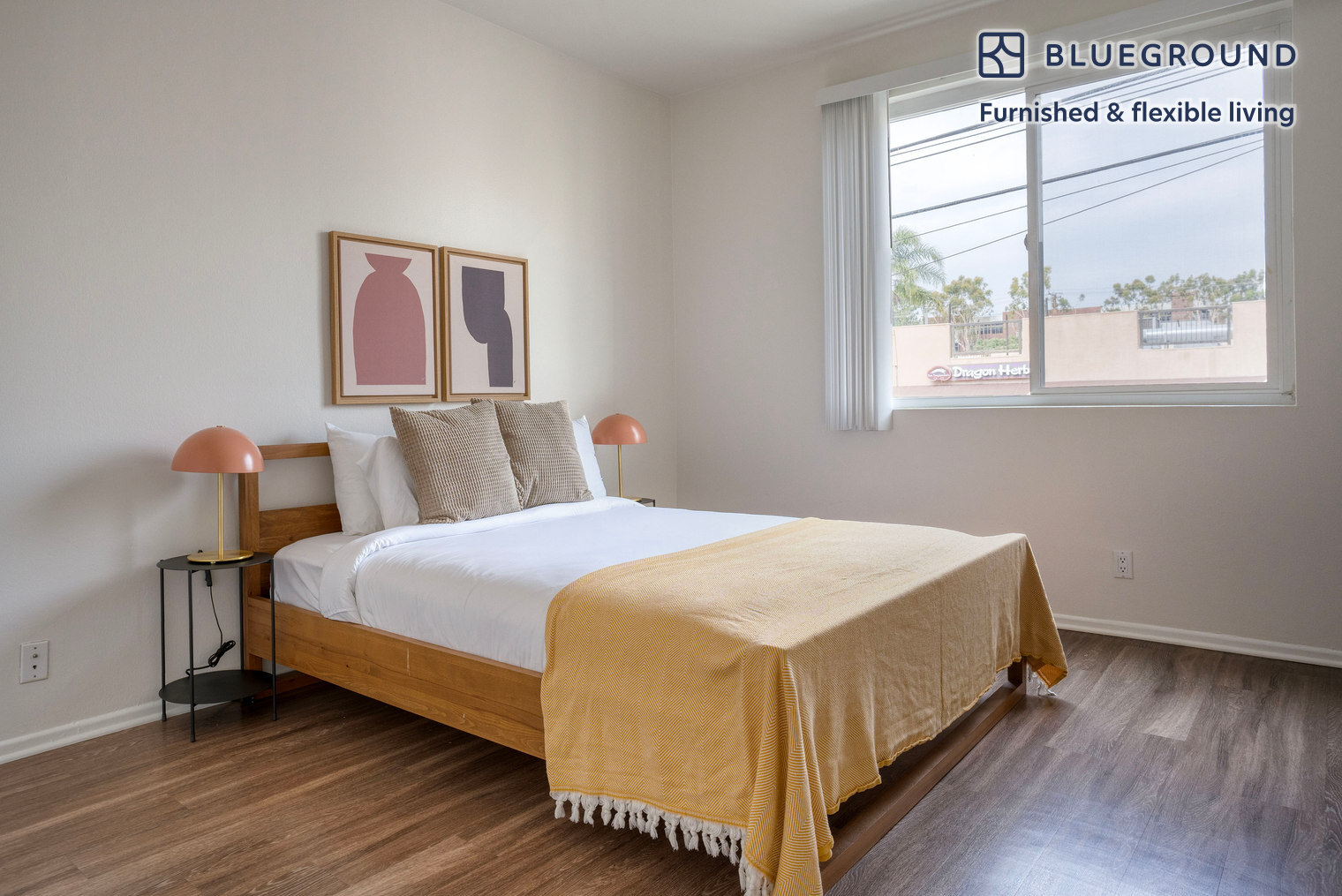 Building Photo - 467 S Arnaz Dr