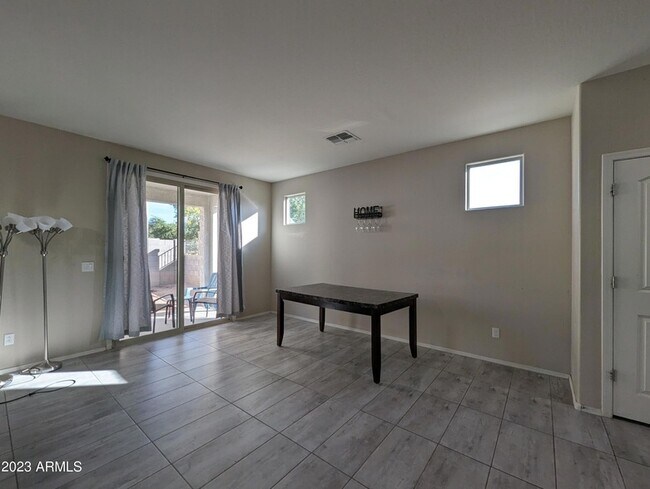 Building Photo - 1253 N 166th Ave