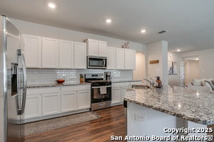 Building Photo - 9811 Kalm Brome