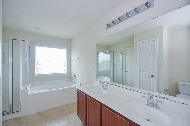 Building Photo - 24542 Folkstone Cir