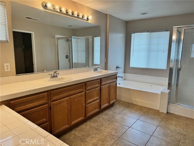 Building Photo - 6437 Kaisha St