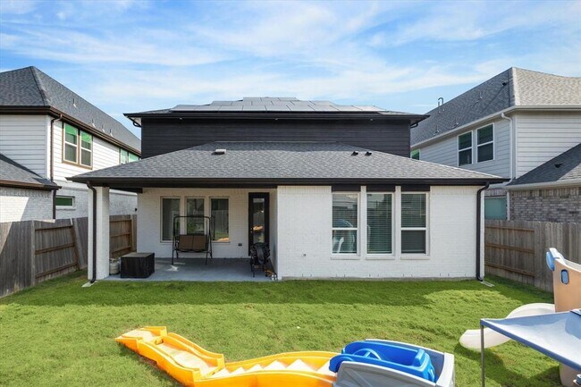 Building Photo - 9219 Edgeberry Dr