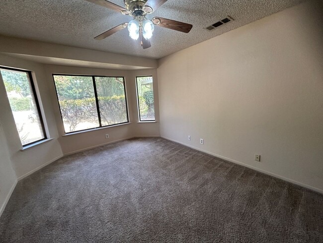 Building Photo - 1246 Paseo Redondo Dr