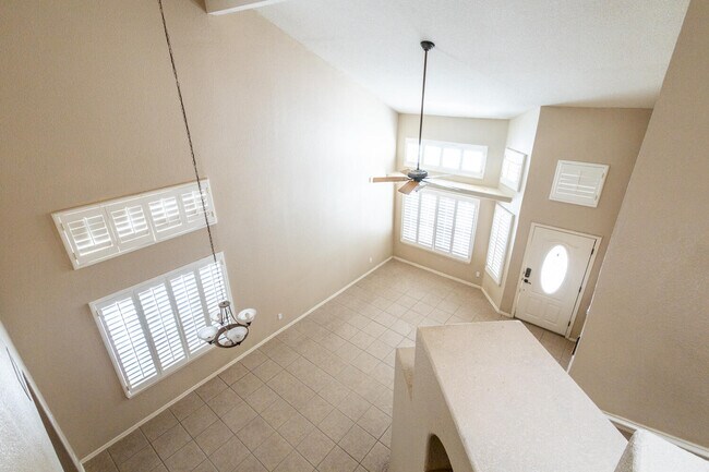Building Photo - 12737 Tierra Nunez Ct