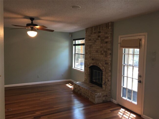 Building Photo - 12304 Boneta Cove