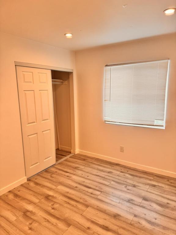 Building Photo - 5105 Bellvale Ave