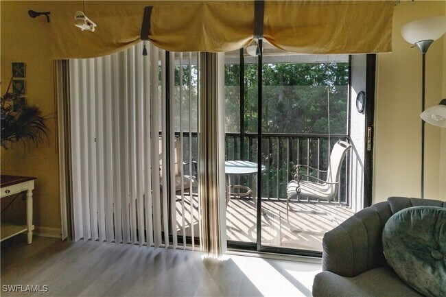 Building Photo - 9540 Green Cypress Ln