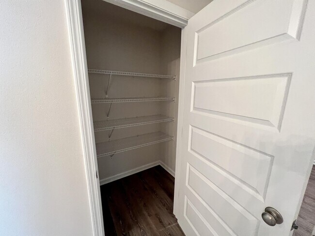 Building Photo - 4119 Whitetail Ln