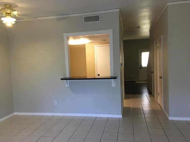 Building Photo - 14715 Barryknoll Ln