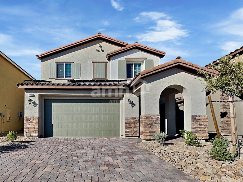 Primary Photo - 2714 Hot Cider Ave