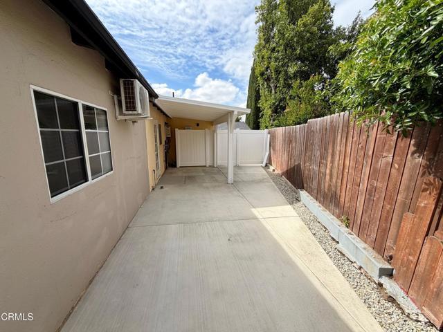 Building Photo - 8735 E Fairview Ave