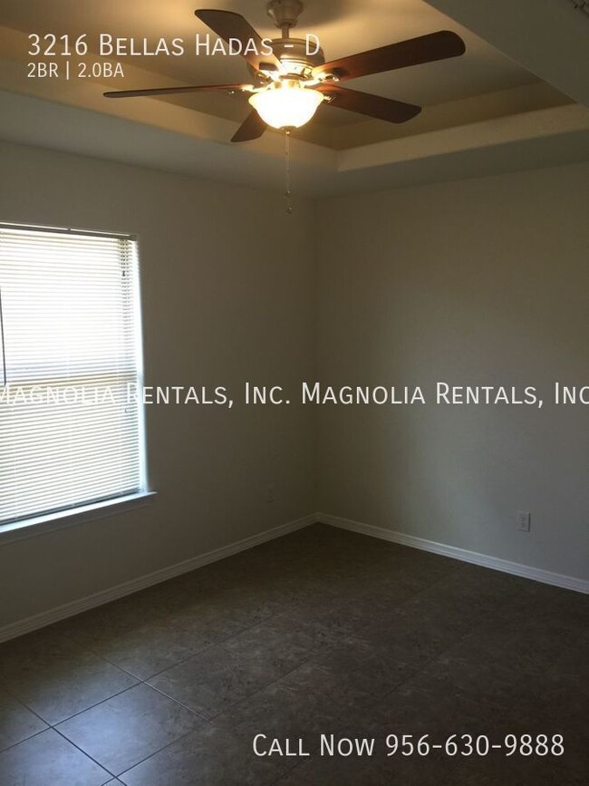 Building Photo - 3216 Bellas Hadas St