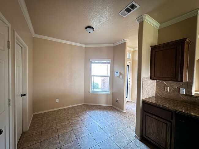Building Photo - 4-Bedroom House for Rent in Killeen
