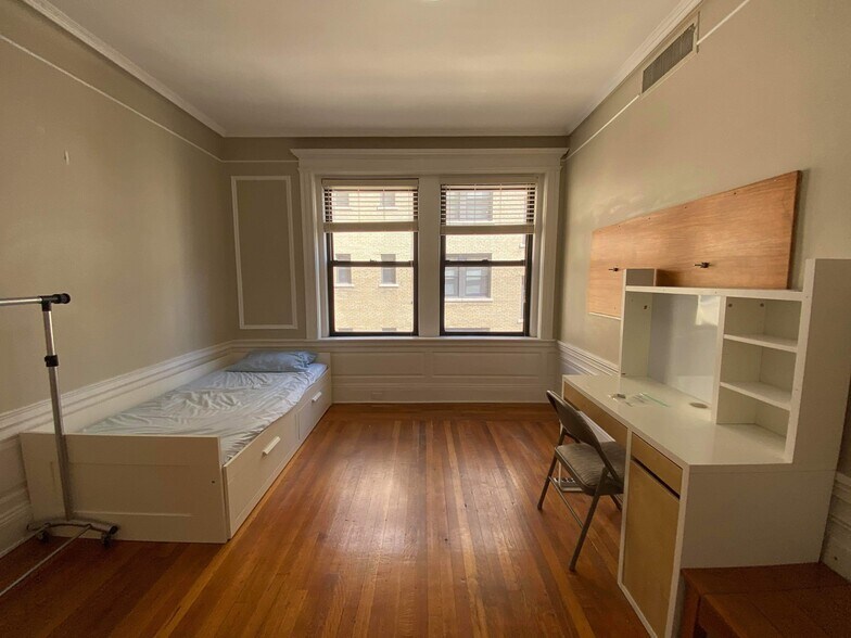 Bedroom 2a - 466 Commonwealth Ave