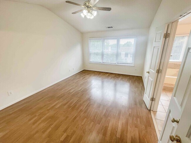 Building Photo - Alpharetta - 3BR - Finished Basement!