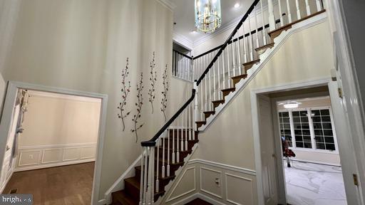 Building Photo - 6628 Byrns Pl