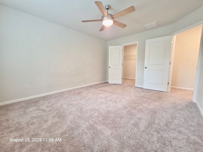 Building Photo - Beautiful 4 bedroom + flex space - Wescott...