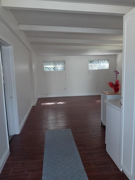 Building Photo - 2710 183rd St