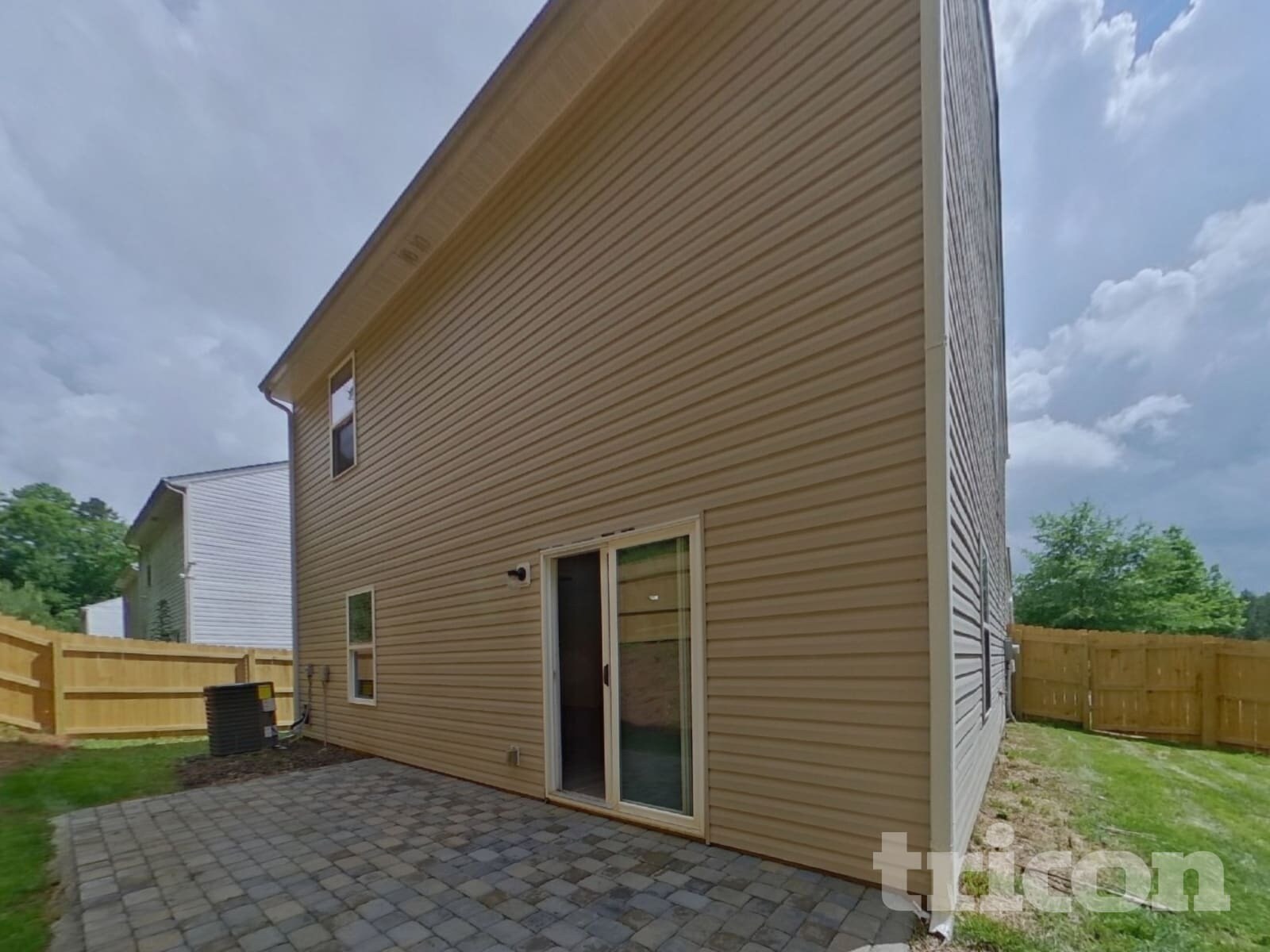 Building Photo - 2729 Yurman Rd