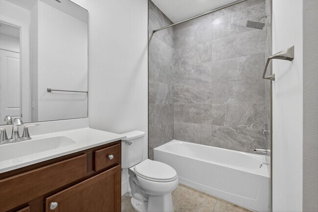 Building Photo - 7089 Edison Pl